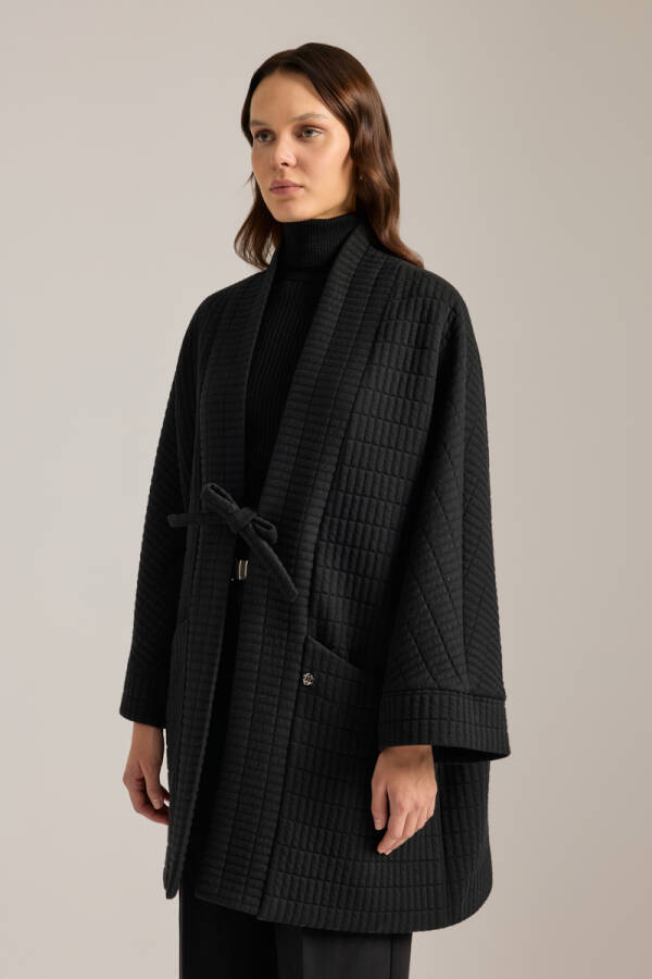 Siyah Önden Bağcık Detaylı Hırka - 5