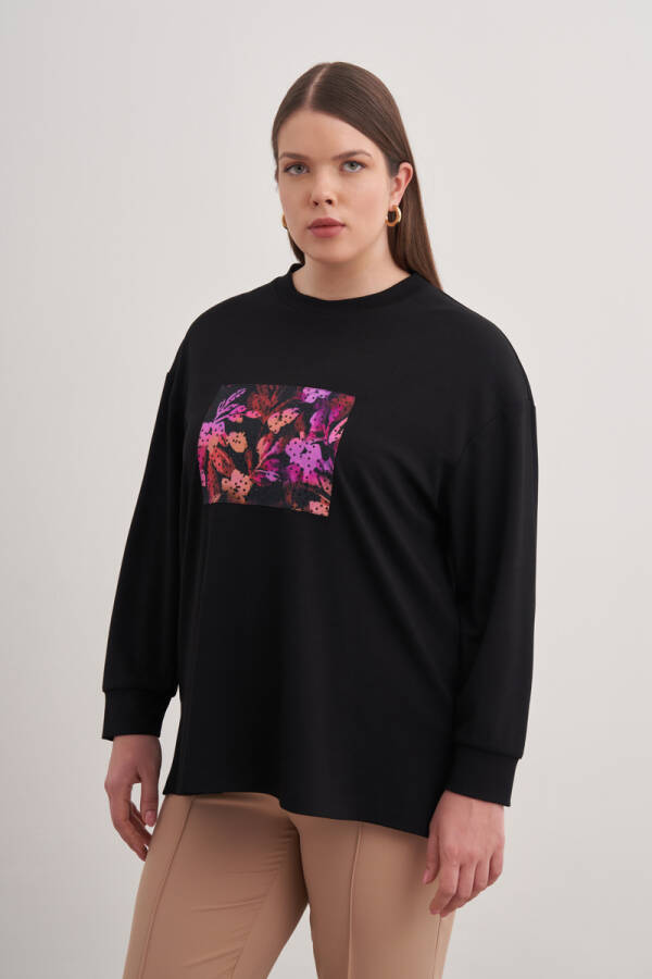 Siyah Önü Aplike Taş Baskılı Sweatshirt - 3