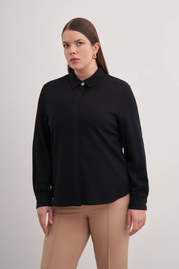 Siyah Örme Gömlek - Aker