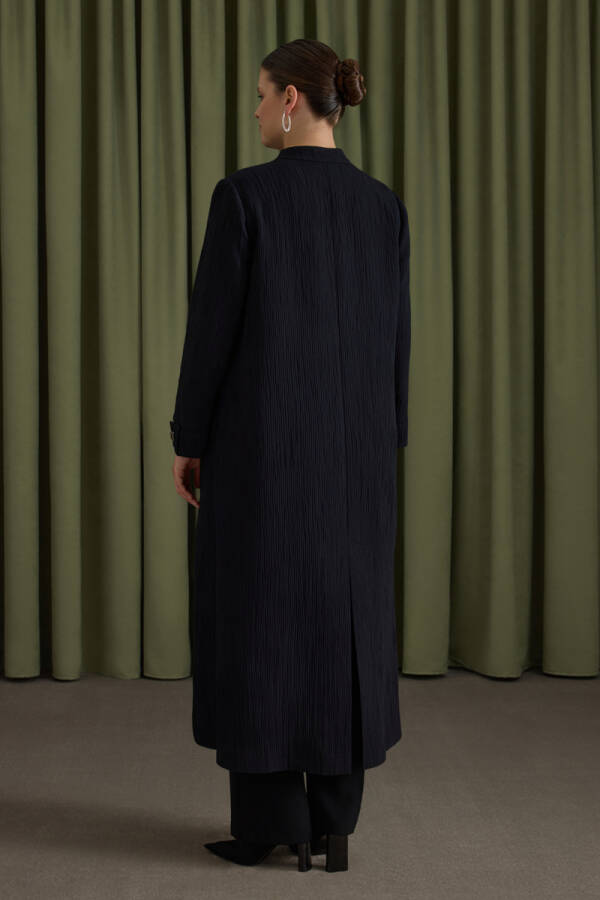 Siyah Özel Dokulu Kumaş Pardösü - 7