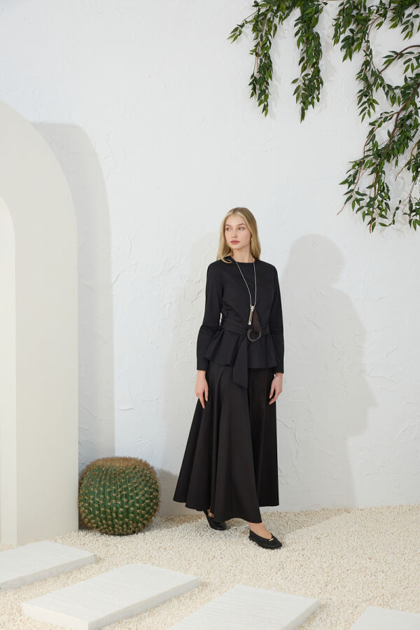 Siyah Parçalı Etek - 1