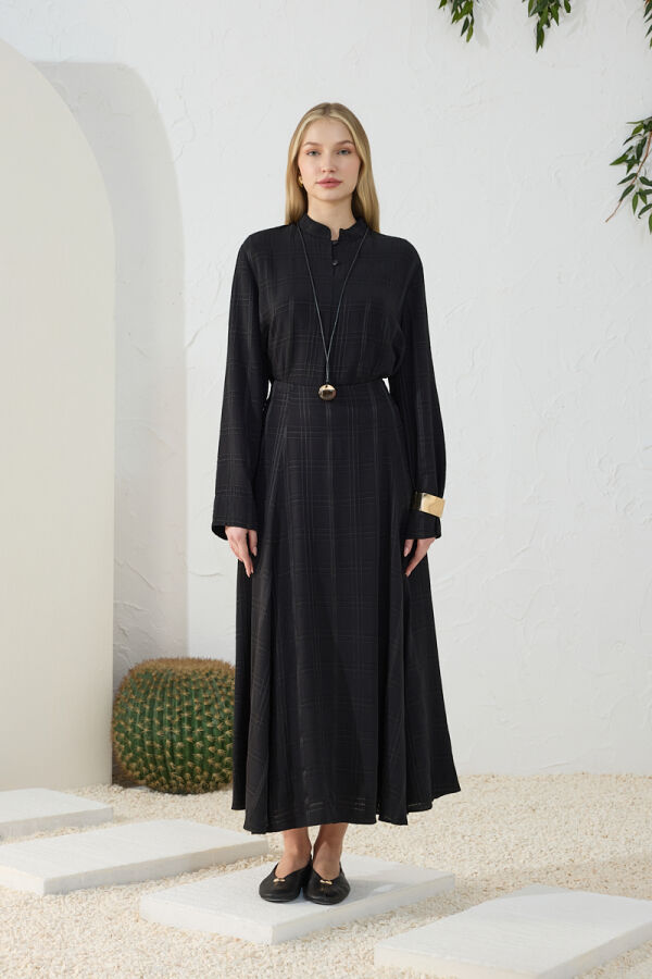 Siyah Parçalı Jakarlı Etek - 3