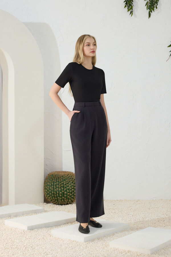 Siyah Pileli Pantolon - 5