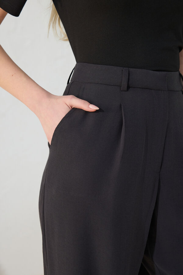 Siyah Pileli Pantolon - 6