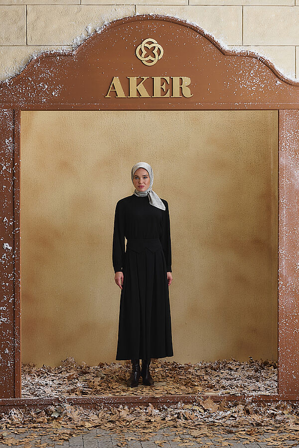 Siyah Pili Detaylı Etek - Aker (1)