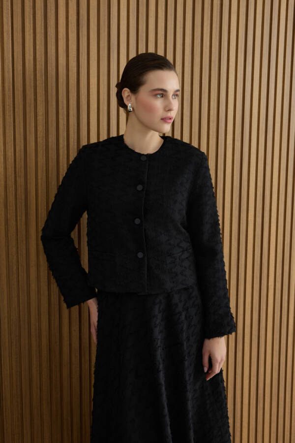 Siyah Püskül Yüzeyli Viscon Kısa Ceket - 4