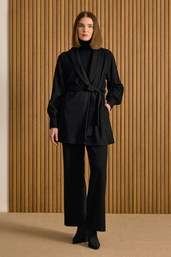 Siyah Şal Yaka Seyyar Kuşaklı Örme Hırka - Aker (1)