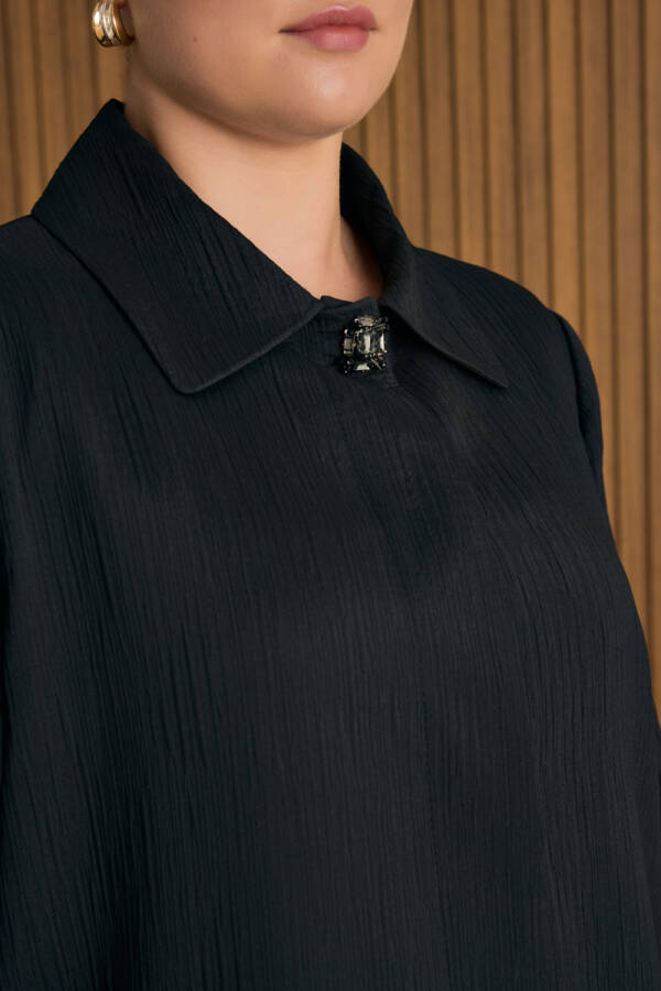 Siyah Seyyar Broş Detaylı Pardösü - 5