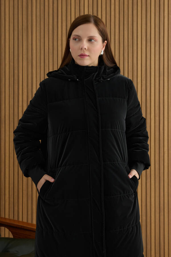 Siyah Seyyar Kapüşonlu Kapitone Mont - Aker (1)