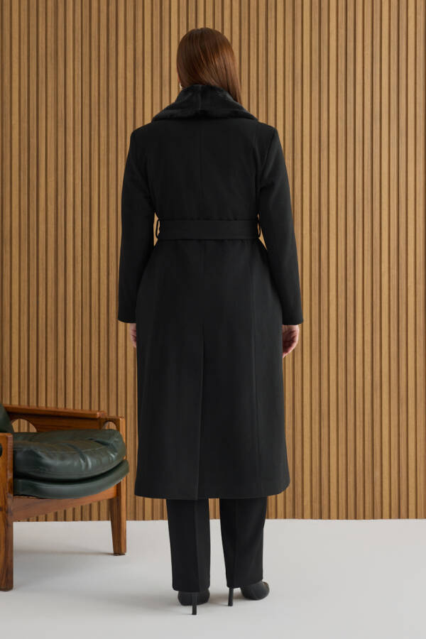 Siyah Seyyar Kürk Yakalı Manto - 5