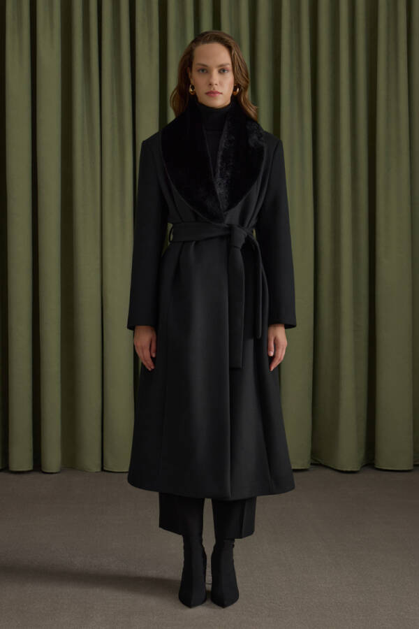 Siyah Seyyar Kürk Yakalı Manto - 3