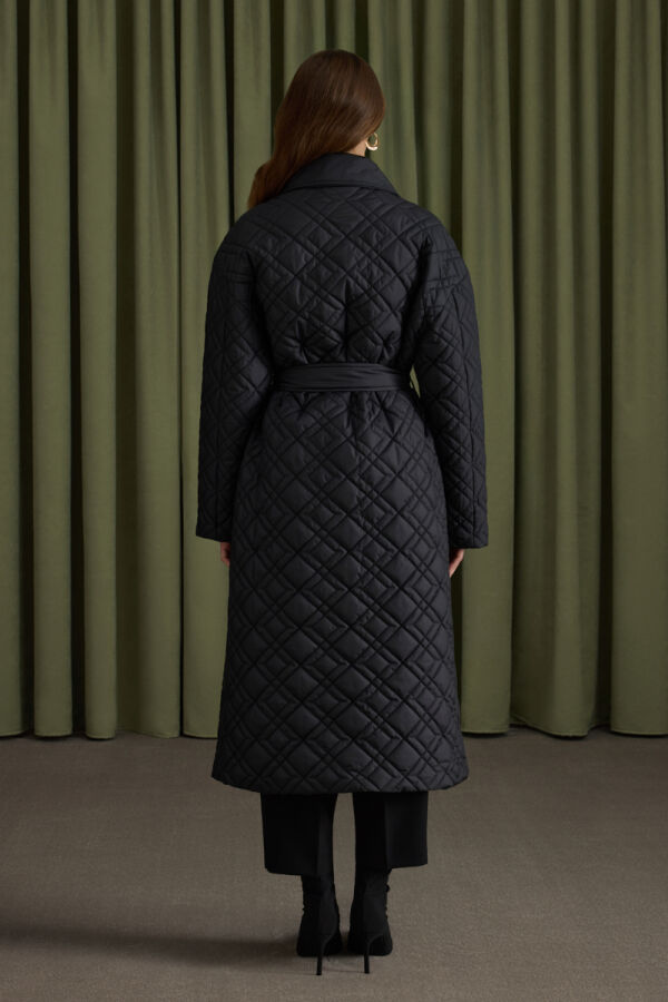 Siyah Seyyar Kuşaklı Kapitone Mont - 5