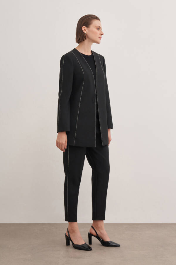 Siyah Sim Detaylı Ceket - Aker (1)