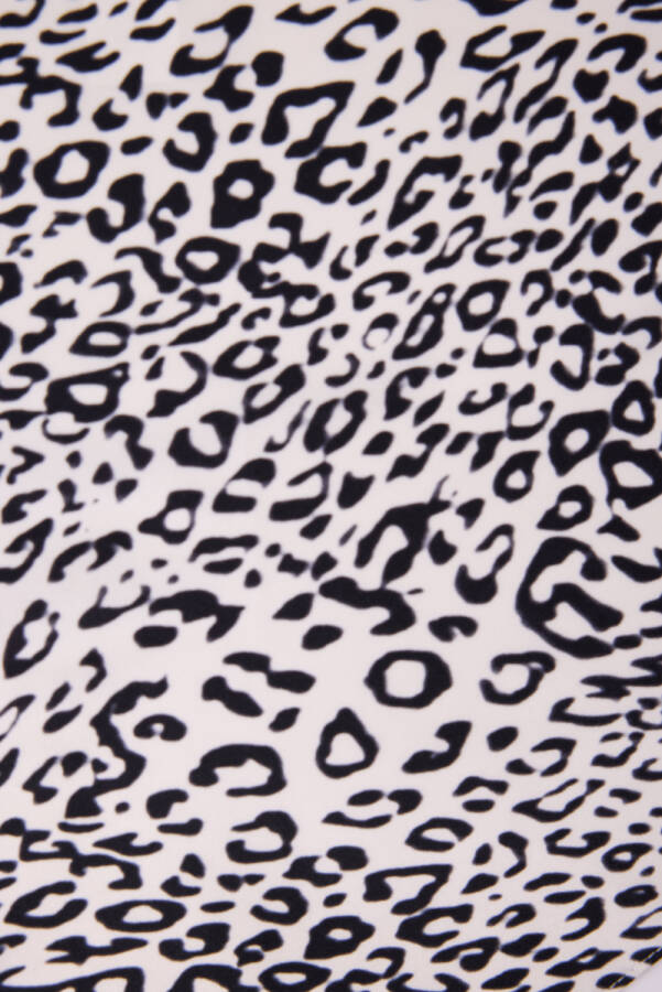 Siyah Üçgen Fular - 2