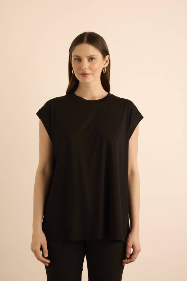 Siyah Yakası İnci İşlemeli Tweenset - 6