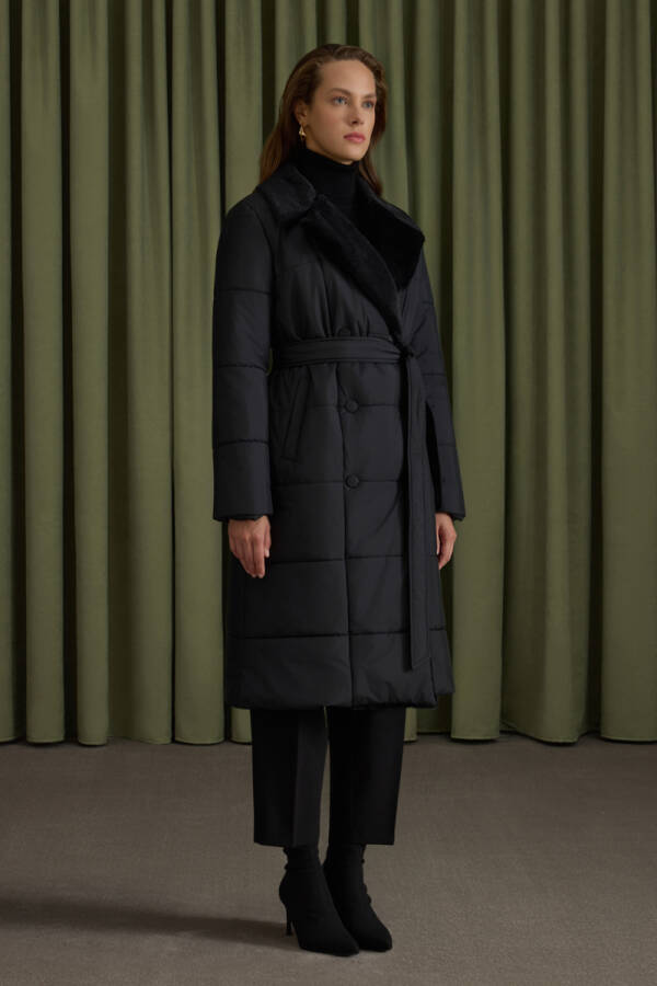 Siyah Yakası Kürklü Kapitone Mont - 3