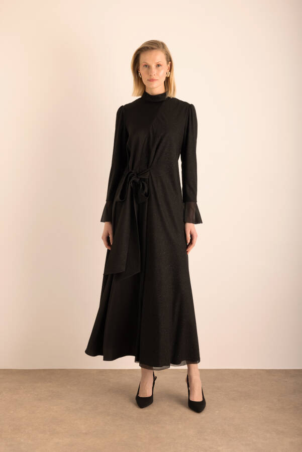 Siyah Yandan Bağlamalı Sim Tül Detaylı Elbise - Aker (1)