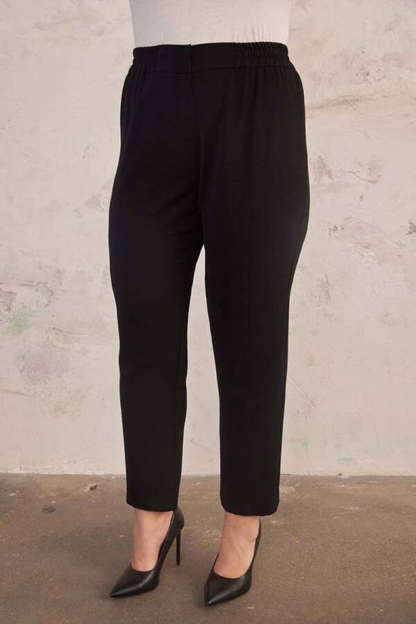 Siyah Yanları Lastikli Pantolon - 4