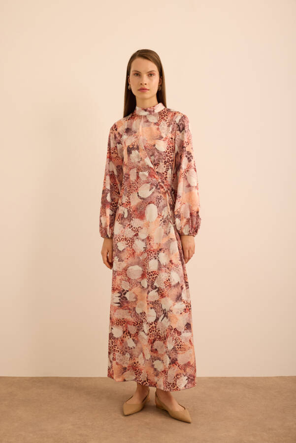 Somon Desenli Beli Bağlama Detaylı Elbise - Aker