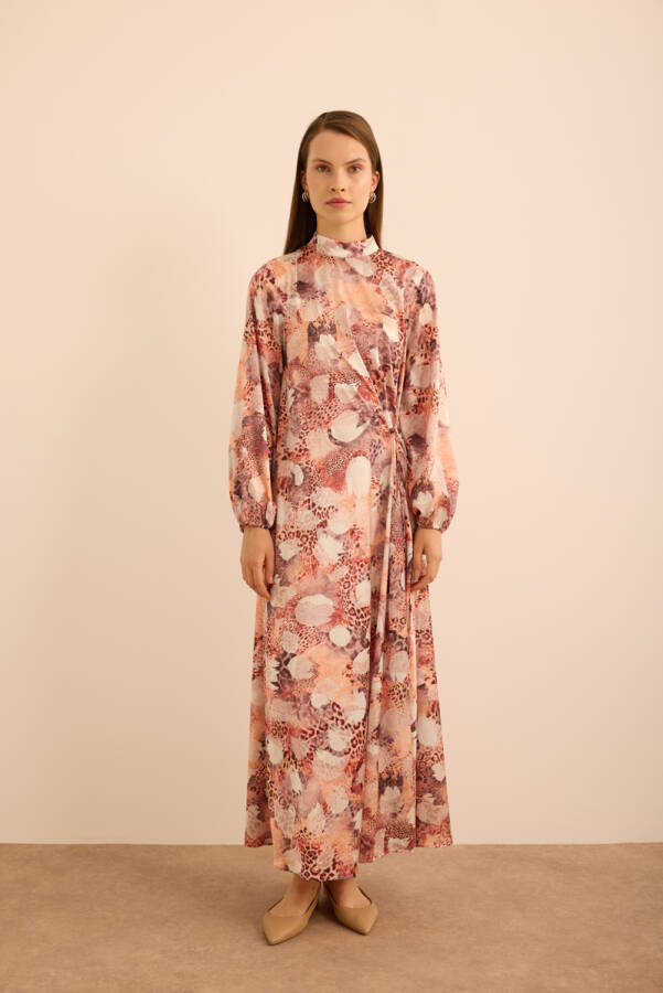 Somon Desenli Beli Bağlama Detaylı Elbise - 5