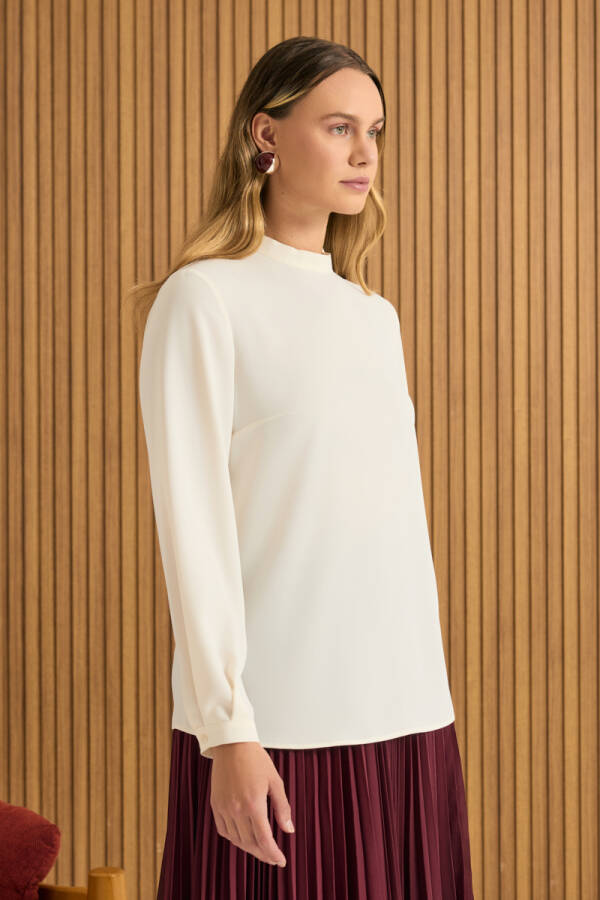 Taş Dik Yaka Bluz - 5