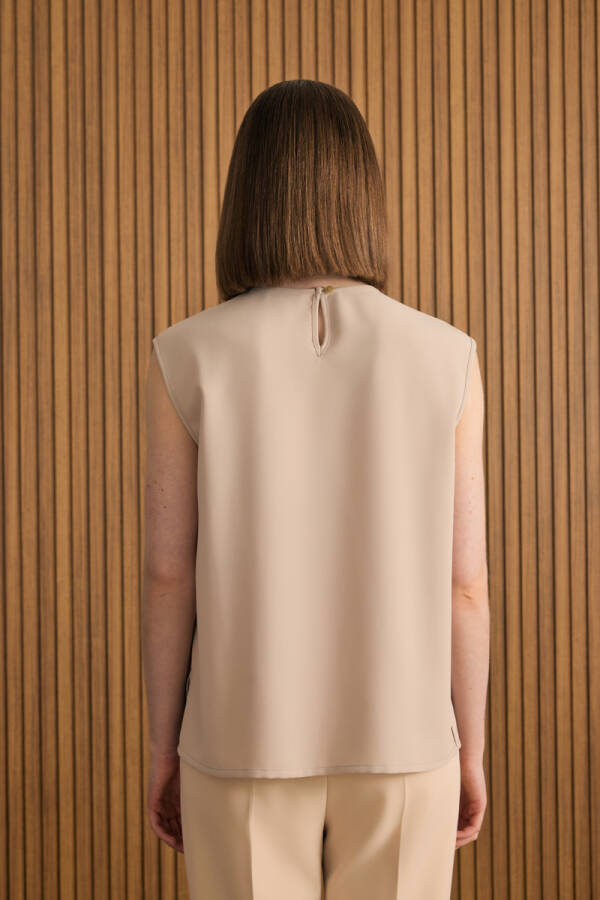 Taş Dokuma Kolsuz Bluz - 5