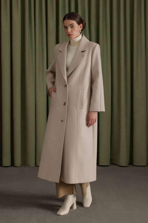 Taş Kup Detaylı Kaban - Aker