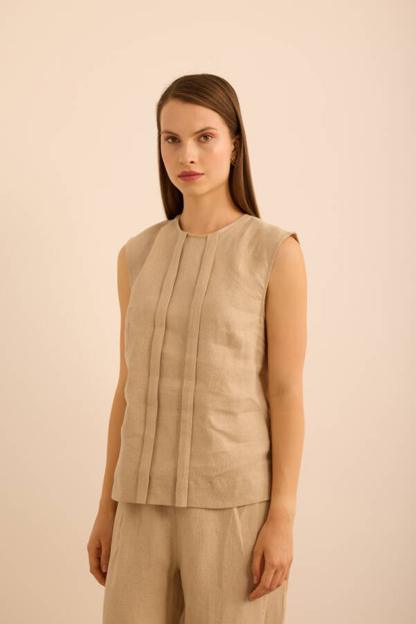 Taş Önü Kup Detaylı Kolsuz Keten Bluz - 3