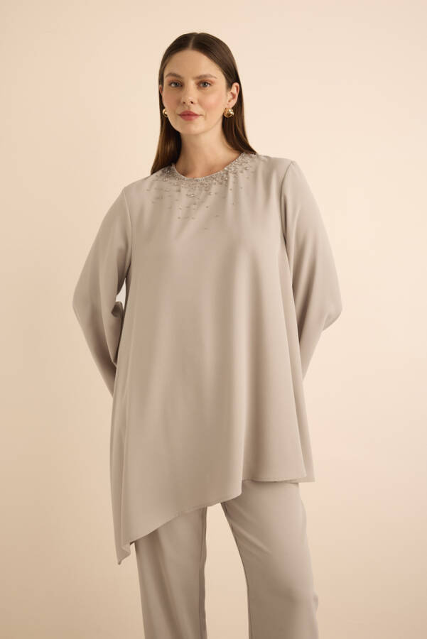 Taş Yakası Boncuk İşlemeli Asimetrik Tunik - 3