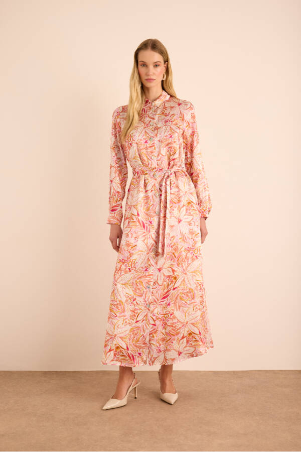 Turuncu Desenli Seyyar Kuşaklı İpek Gömlek Elbise - 2