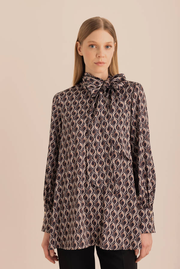 Vizon Desenli Yakası Bağlama Detaylı Tunik - 6