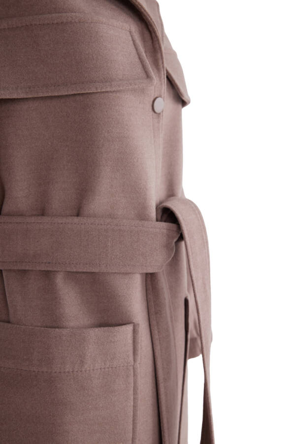 Vizon Kolları Lastikli Belden Kuşaklı Kap - 2