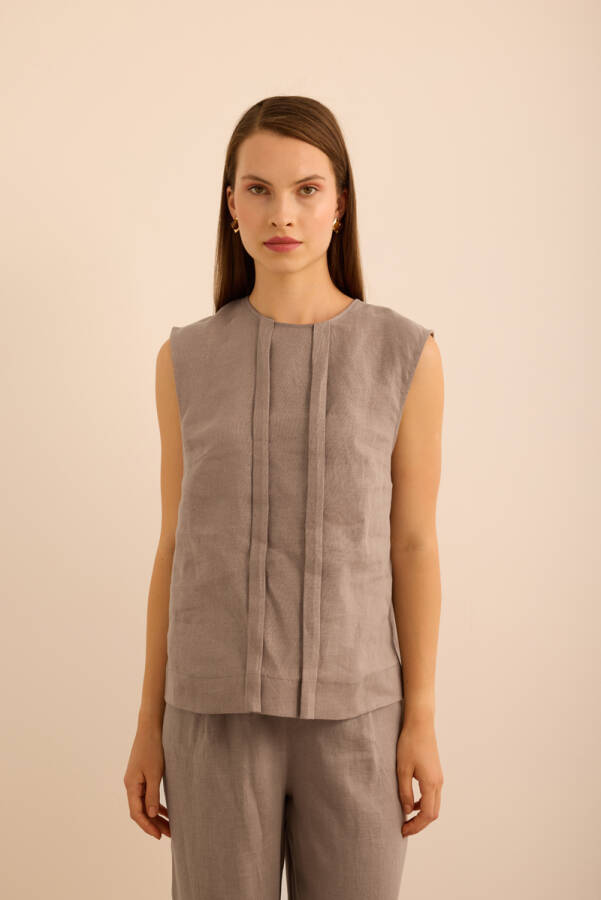 Vizon Önü Kup Detaylı Kolsuz Keten Bluz - Aker (1)