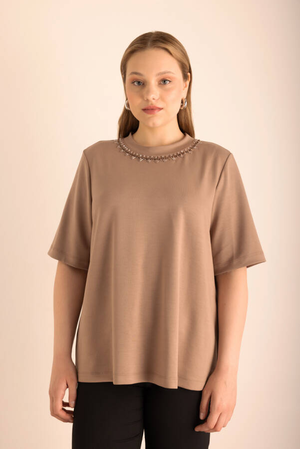 Vizon Yakası İşlemeli Örme Kısa Kollu Bluz - 6