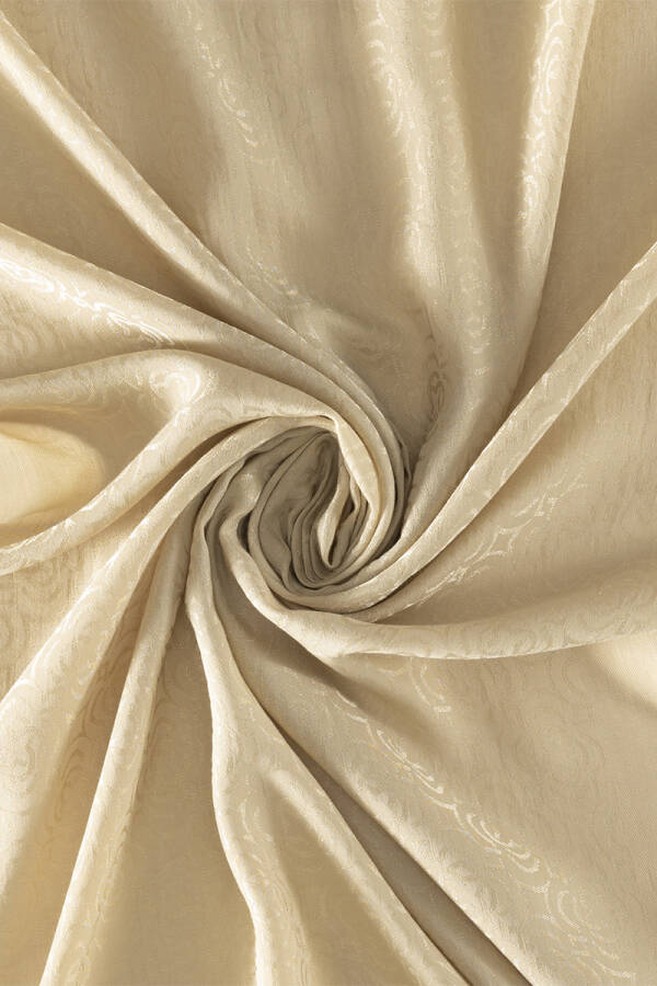 Bej Liyosel Şal - 2