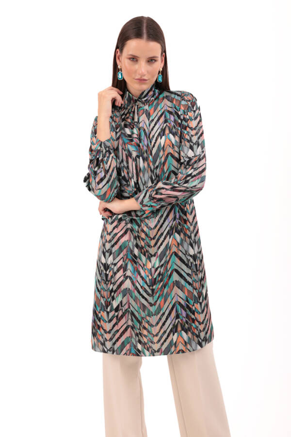 Yeşil Bağlama Detaylı Tunik - 1