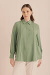 Yeşil Detaylı Düğmeli Gömlek - 4