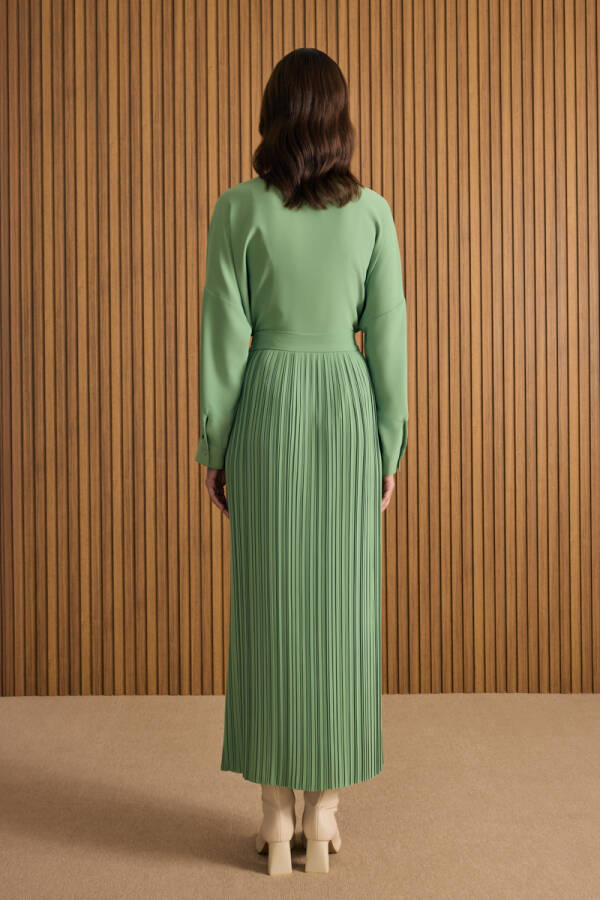 Yeşil Kırışık Piliseli Etek - 7