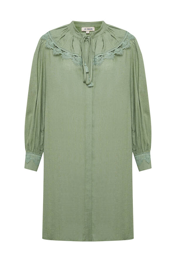 Yeşil Yakası Dantelli Tunik - 1