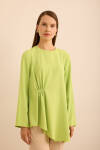 Yeşil Yandan Pili ve İşleme Detaylı Dokuma Bluz - 2